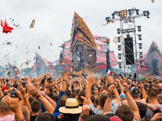 De ultieme Defqon.1 experience 001