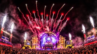 Gather all your energy for Decibel outdoor 2018 00