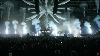 Sensation, back to Black? 001