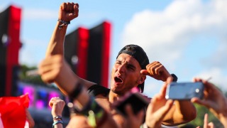 The Road to Decibel: Fuelled by Fanatics 001