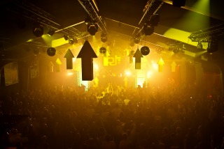 03-12-2016 Hemqade 2016 – Old Habits Never Die 0001