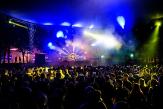 12-09-2017 Q-BASE 2017 0008