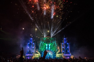 12-09-2017 Q-BASE 2017 0030