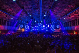 12-09-2017 Q-BASE 2017 0041