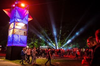 12-09-2017 Q-BASE 2017 0051