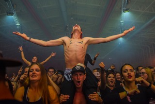 12-09-2017 Q-BASE 2017 0053