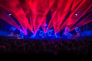 12-09-2017 Q-BASE 2017 0064